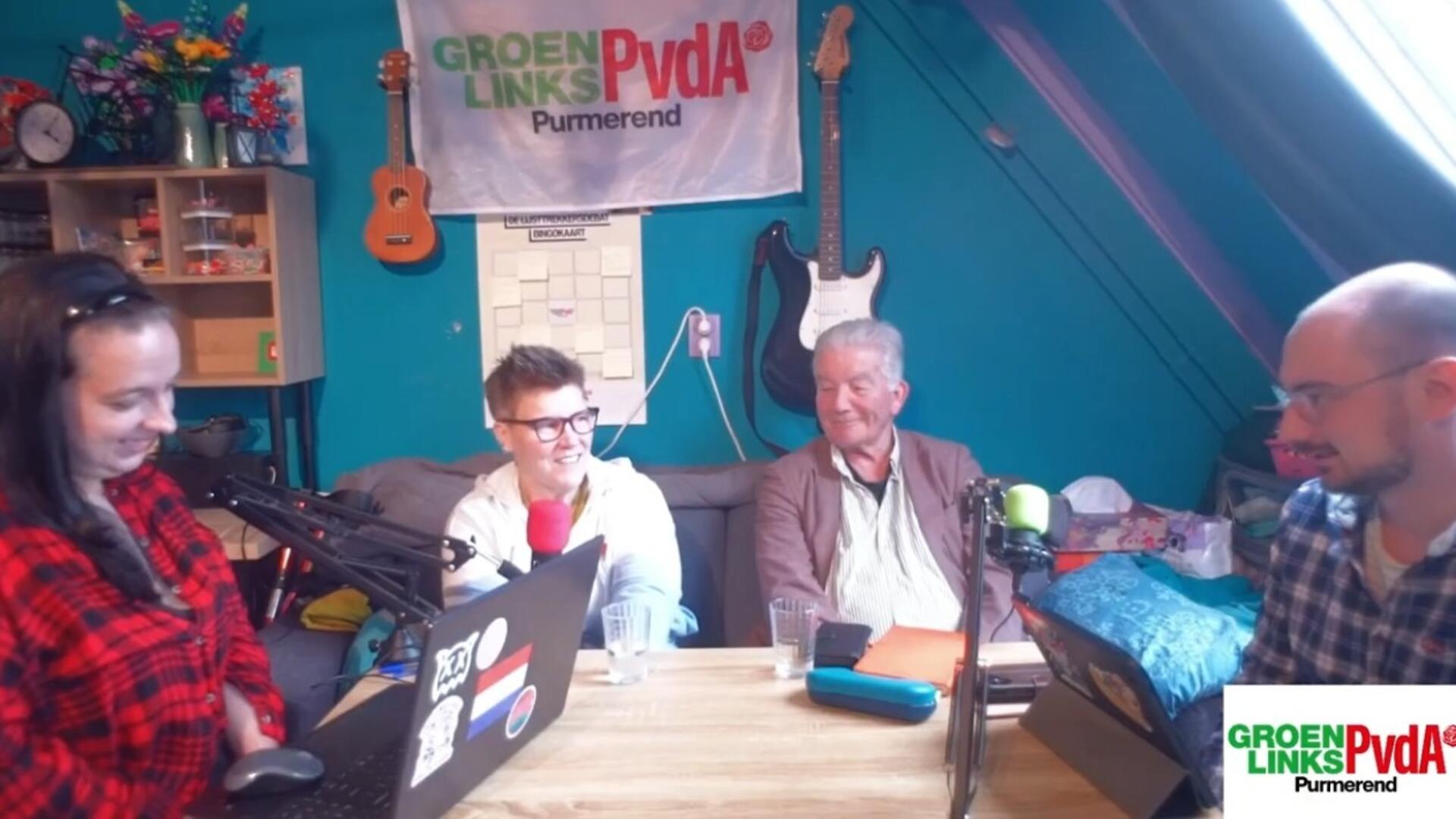 Beeld van de opname van de podcast, met in beeld Marlies Vermeulen en Jos Dings.