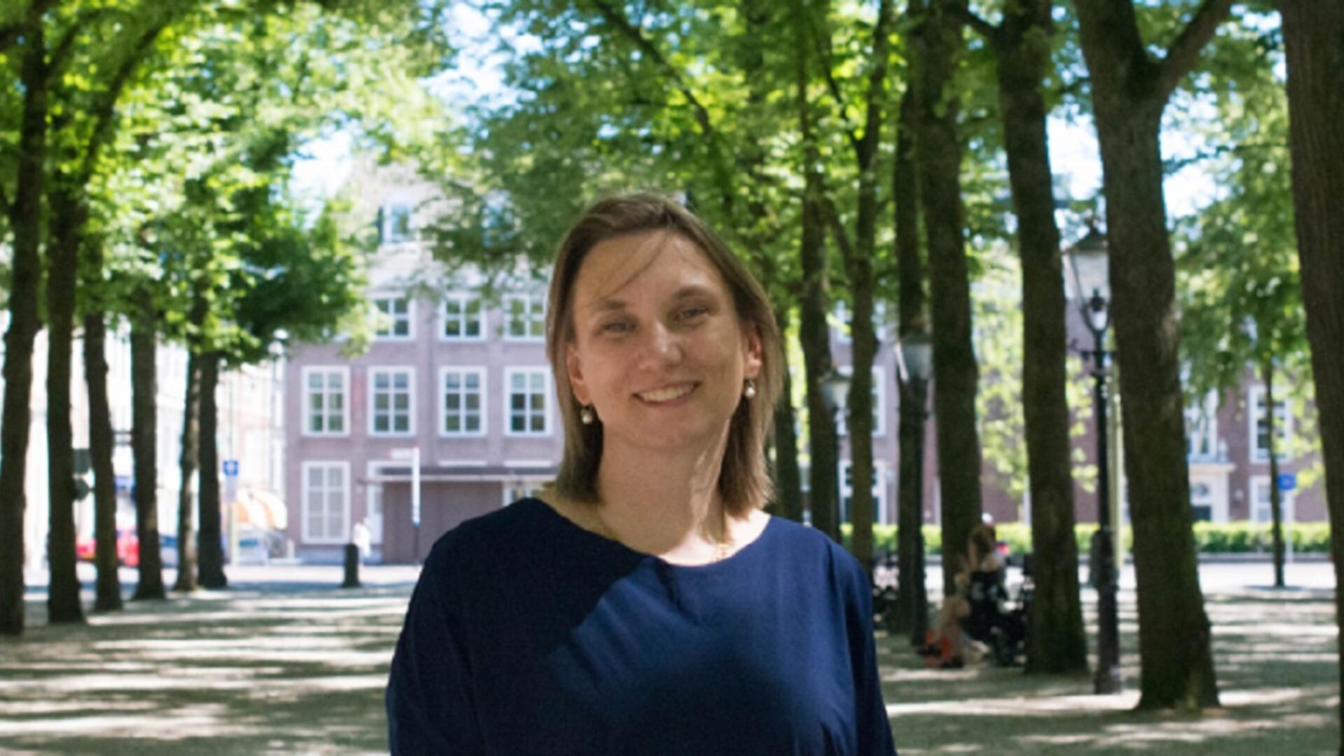 Laura Bromet